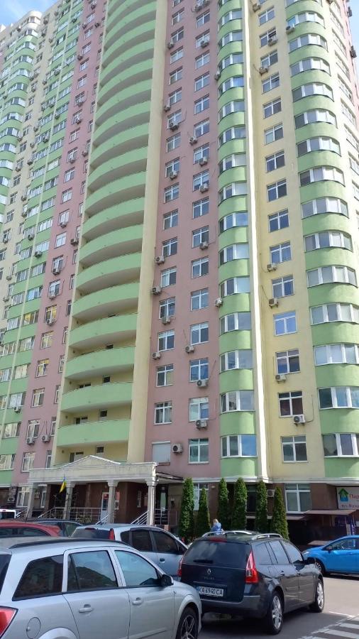1 Поверх Ж К Паркові Озера Метро Дарниця Apartment Kyiv Exterior photo