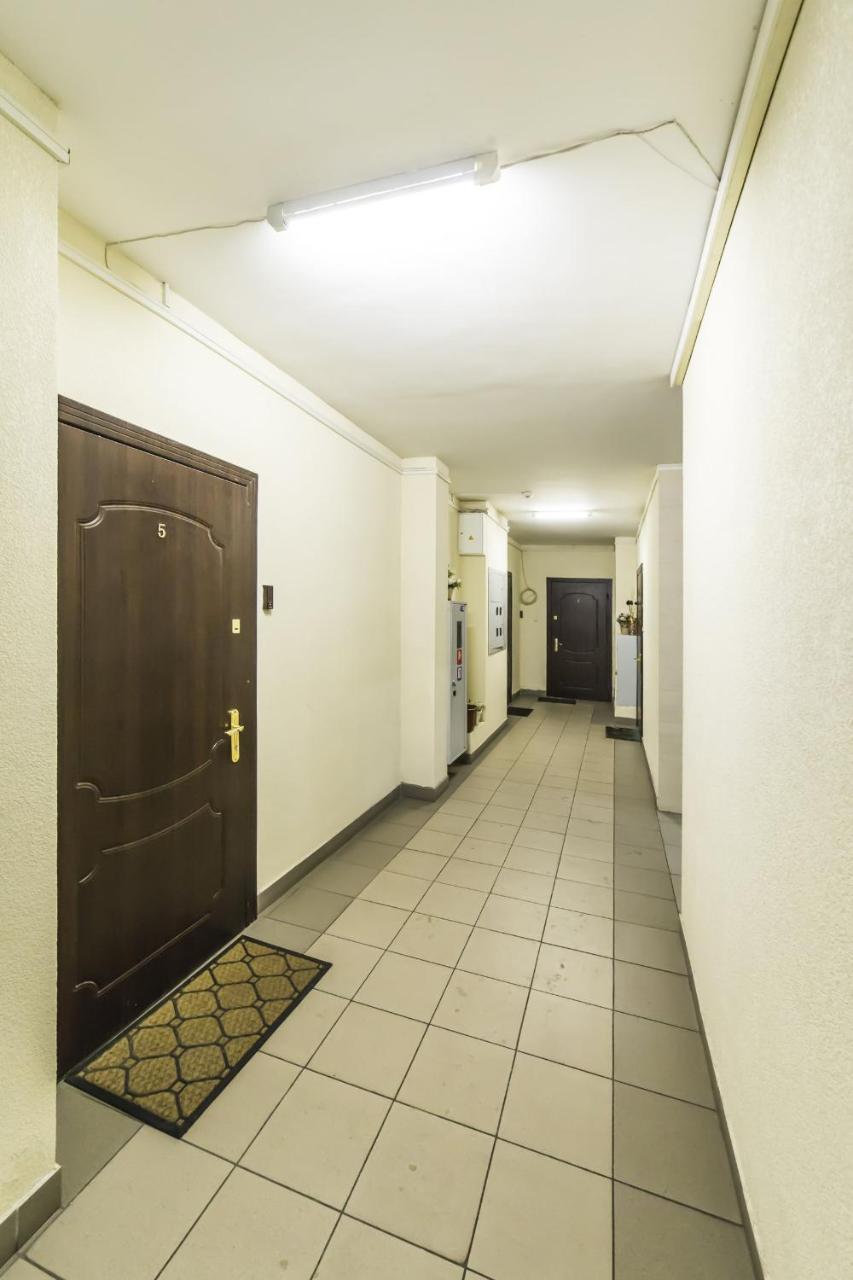 1 Поверх Ж К Паркові Озера Метро Дарниця Apartment Kyiv Exterior photo